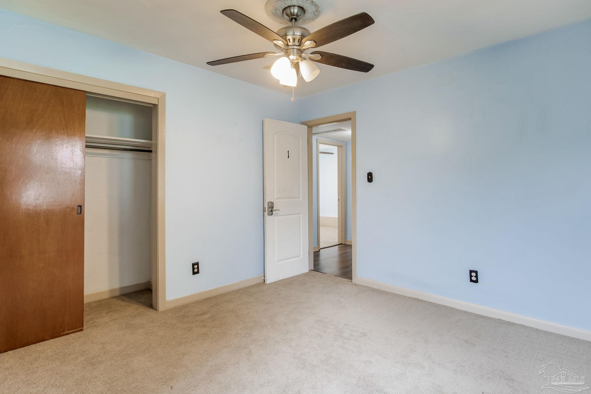 1002 Alexandria Dr