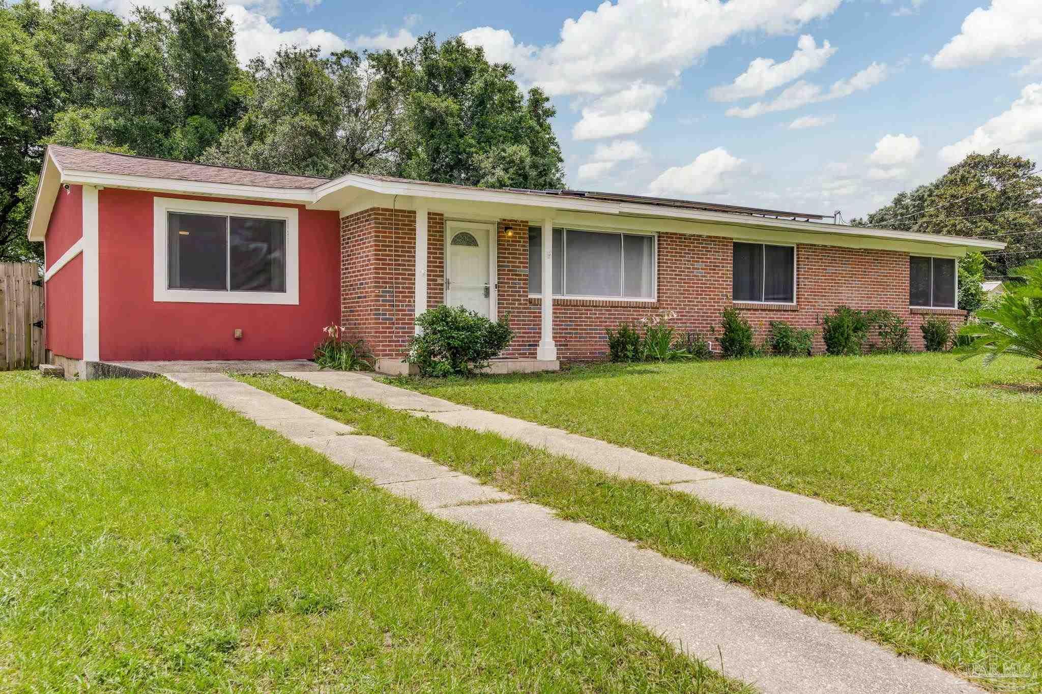 1002 Alexandria Dr