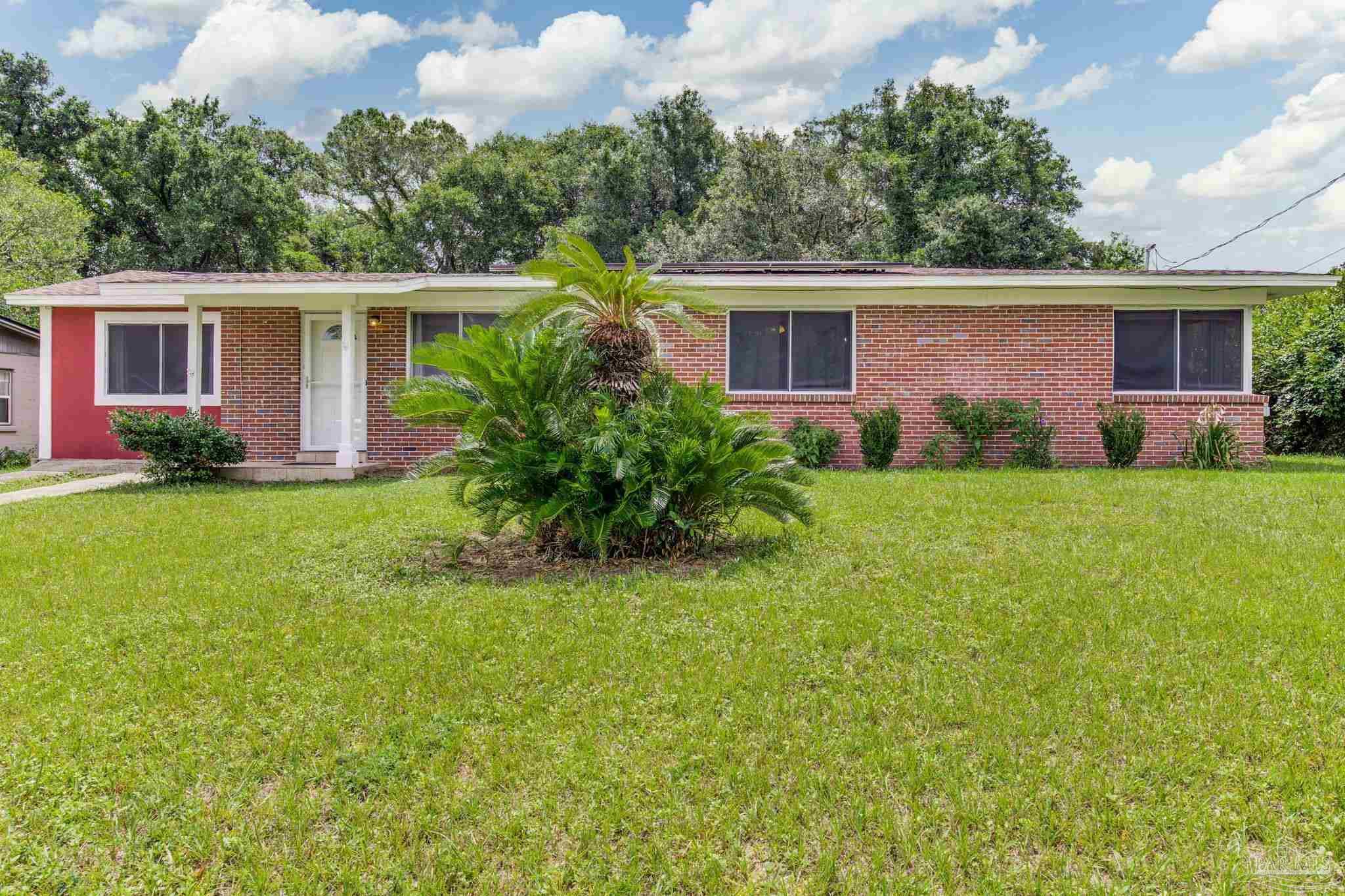 1002 Alexandria Dr