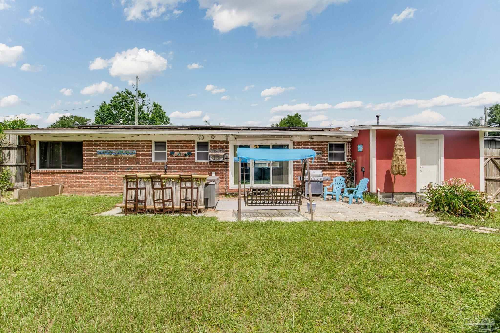 1002 Alexandria Dr