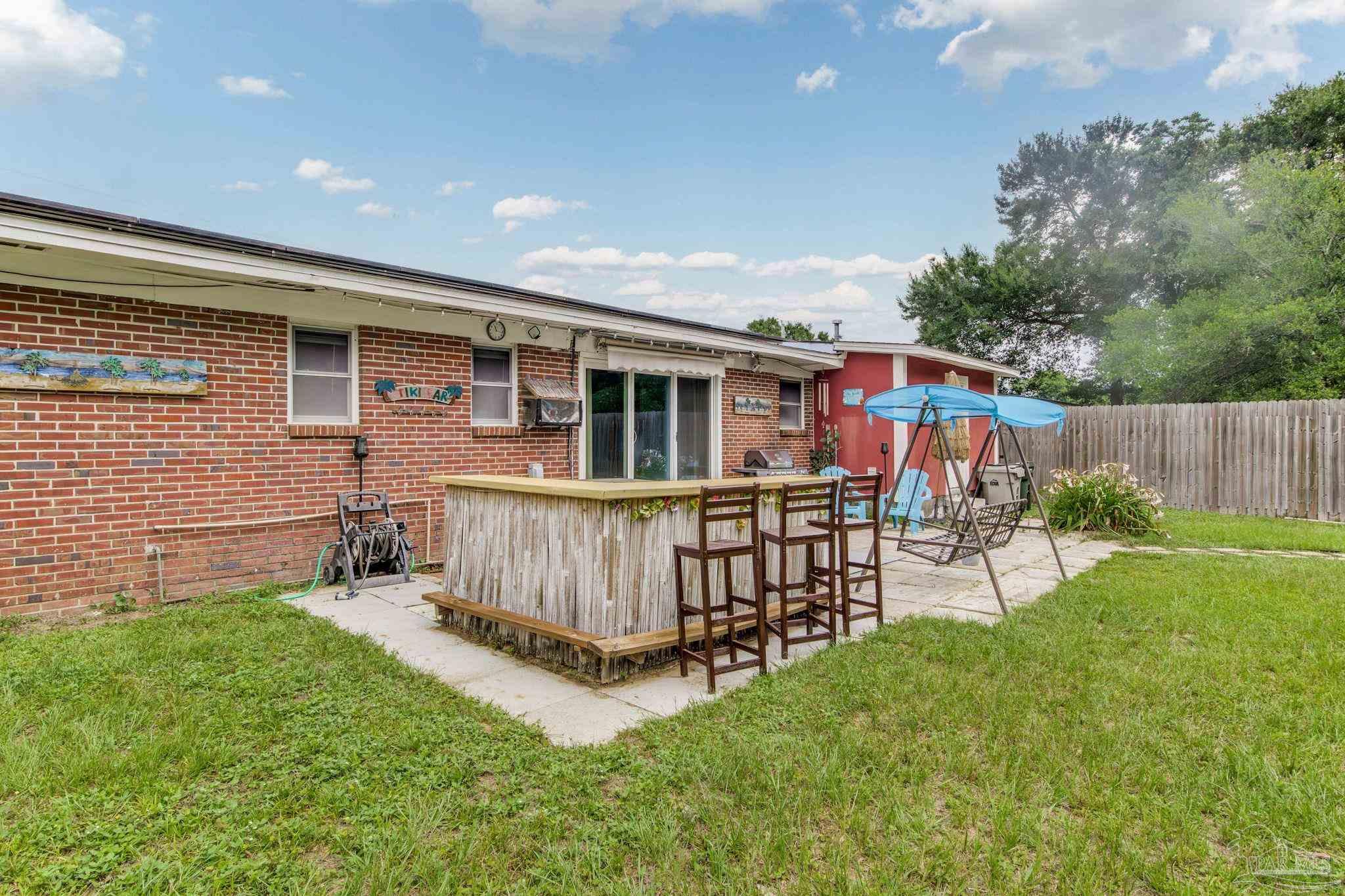 1002 Alexandria Dr