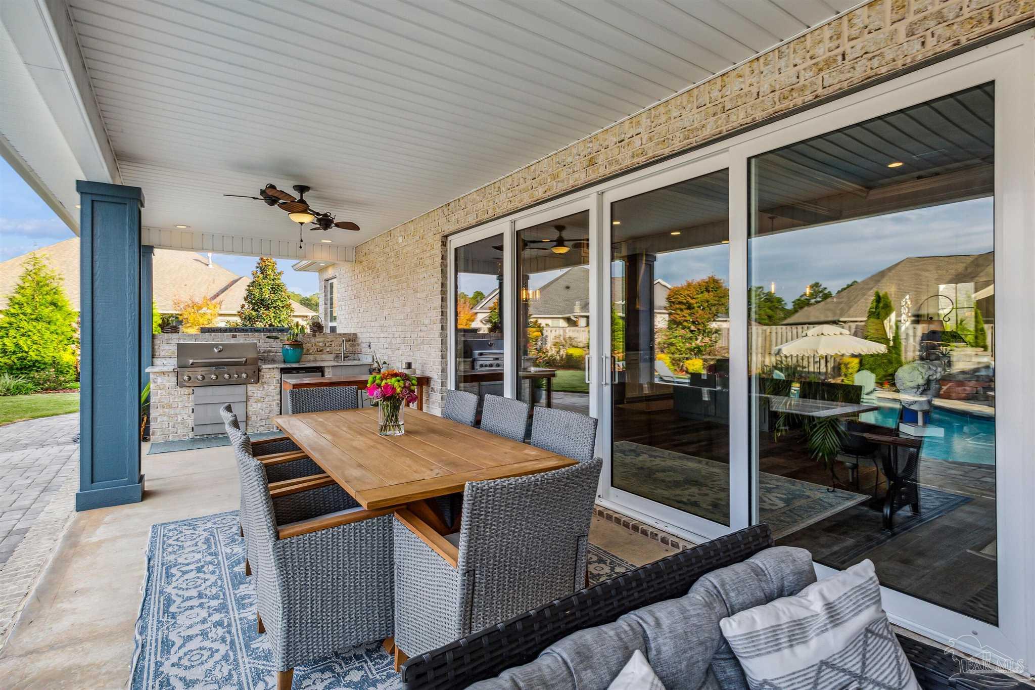 5843 Huntington Creek Blvd