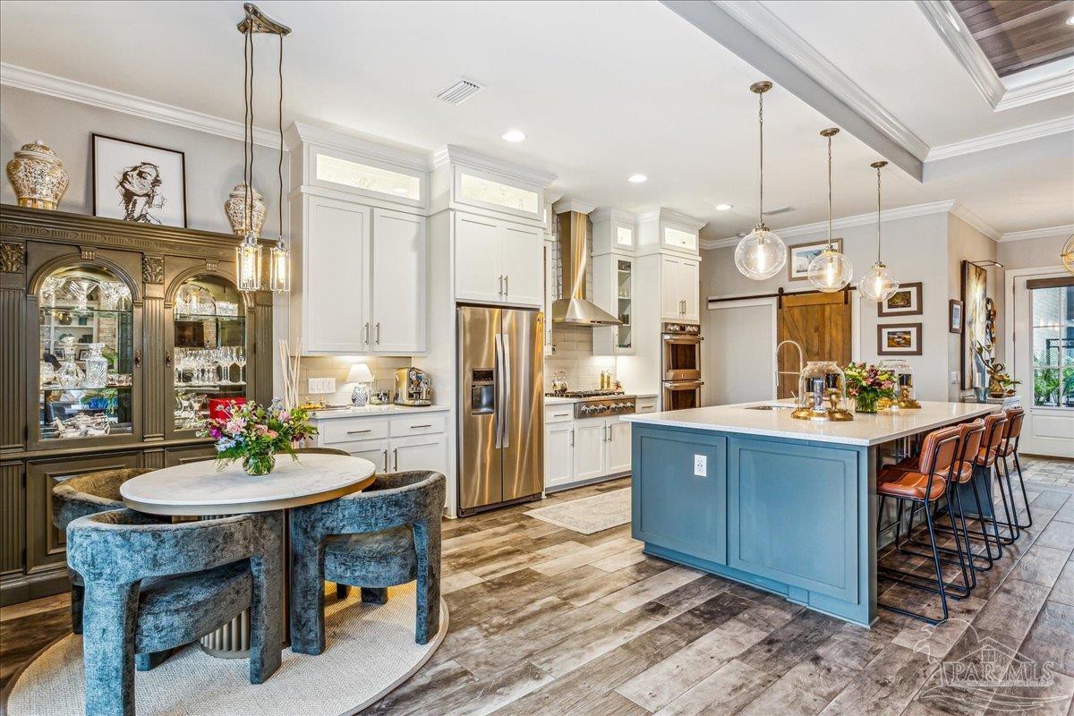 5843 Huntington Creek Blvd