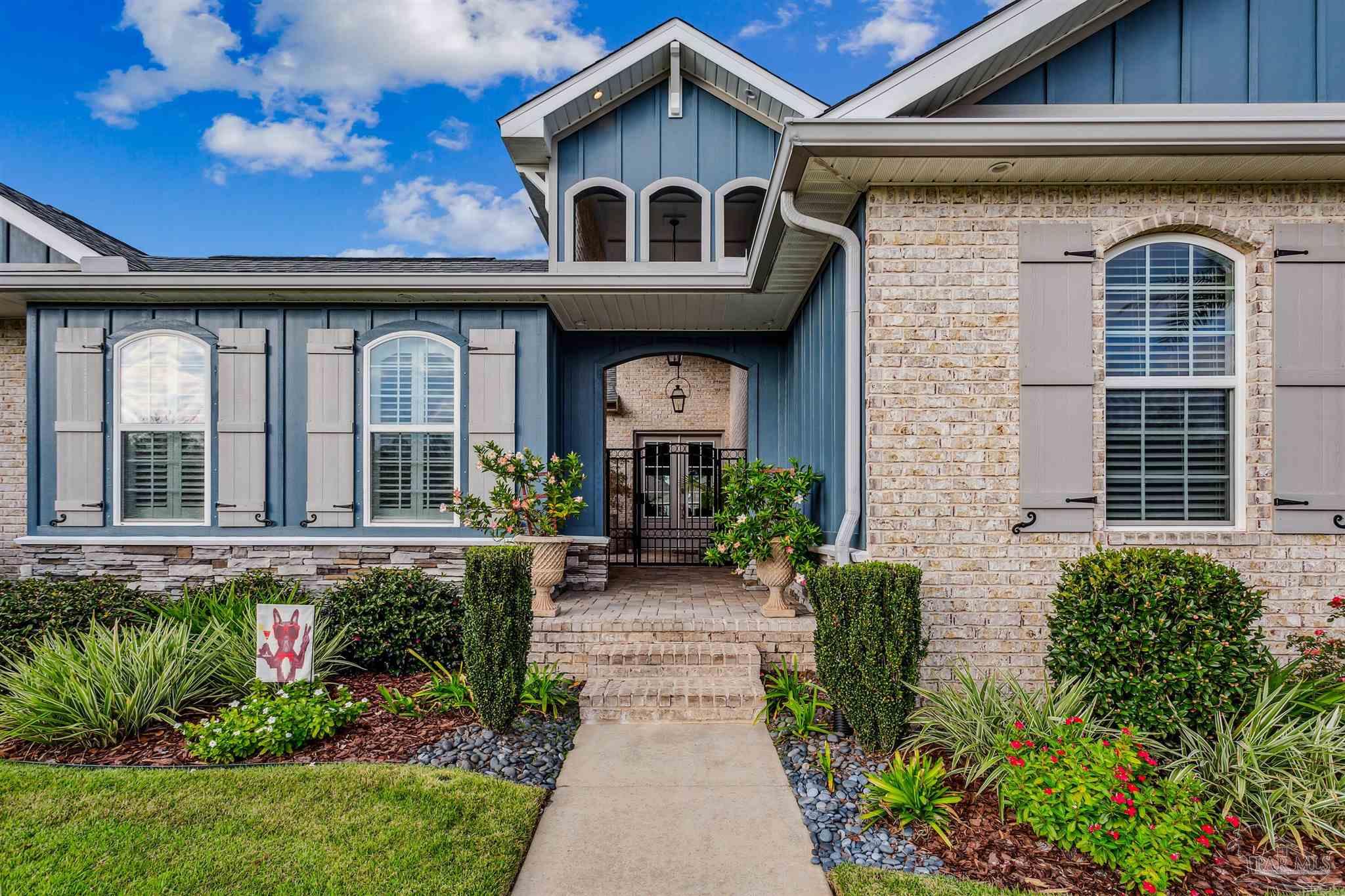 5843 Huntington Creek Blvd