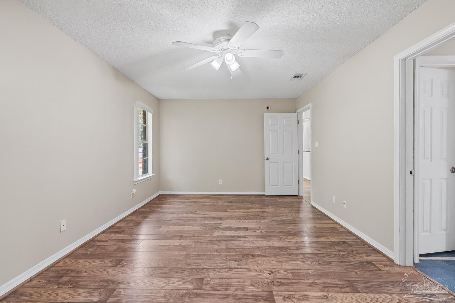 5135 Terra Lake Cir