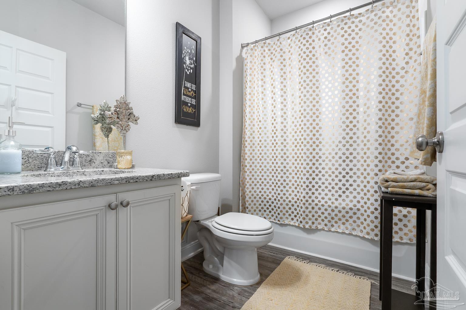7695 Burnside Loop