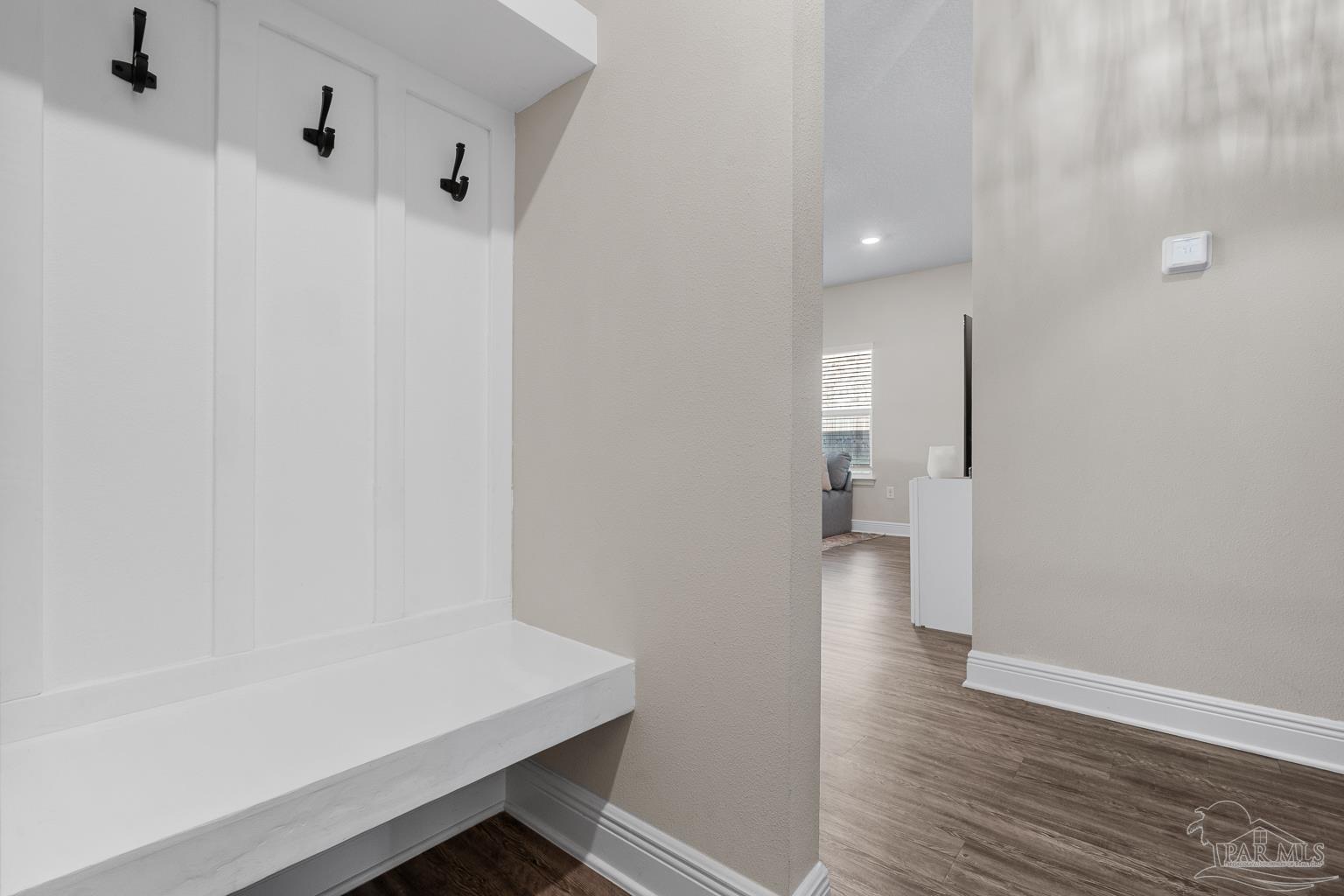 7695 Burnside Loop