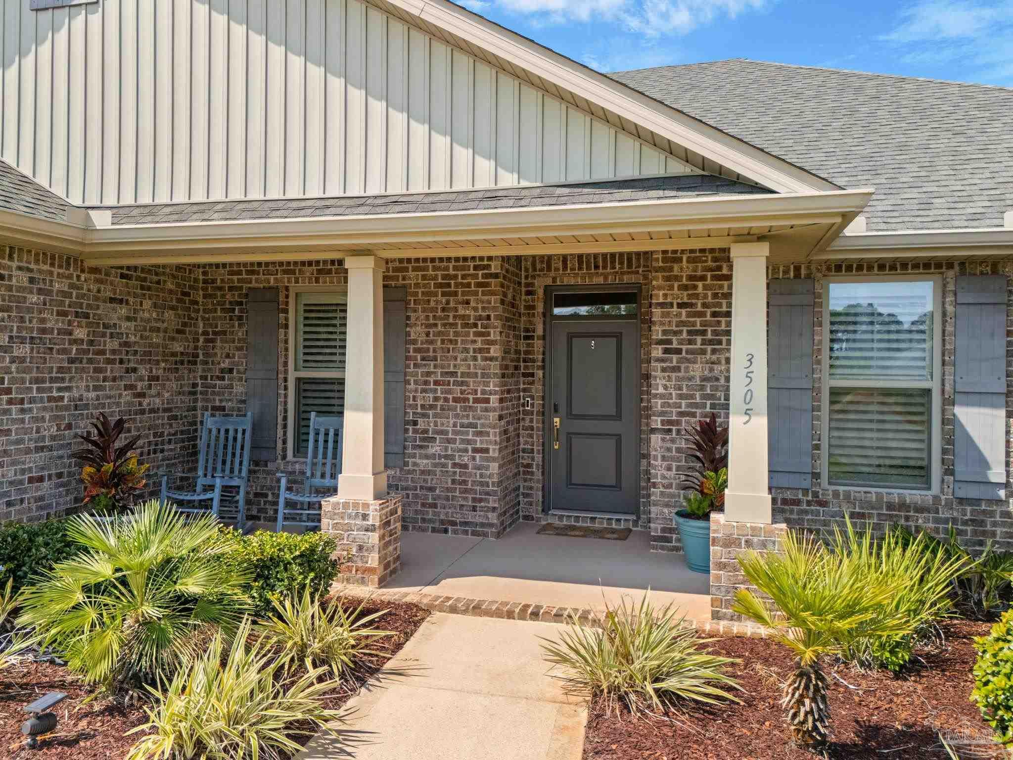 3505 Pelican Bay Cir