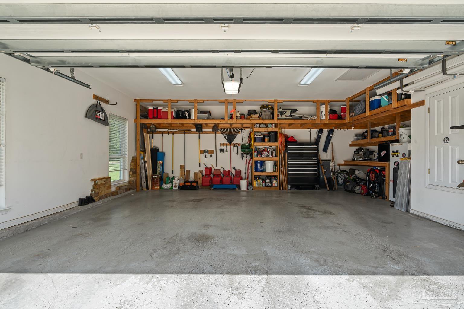 1511 Navaho Ct