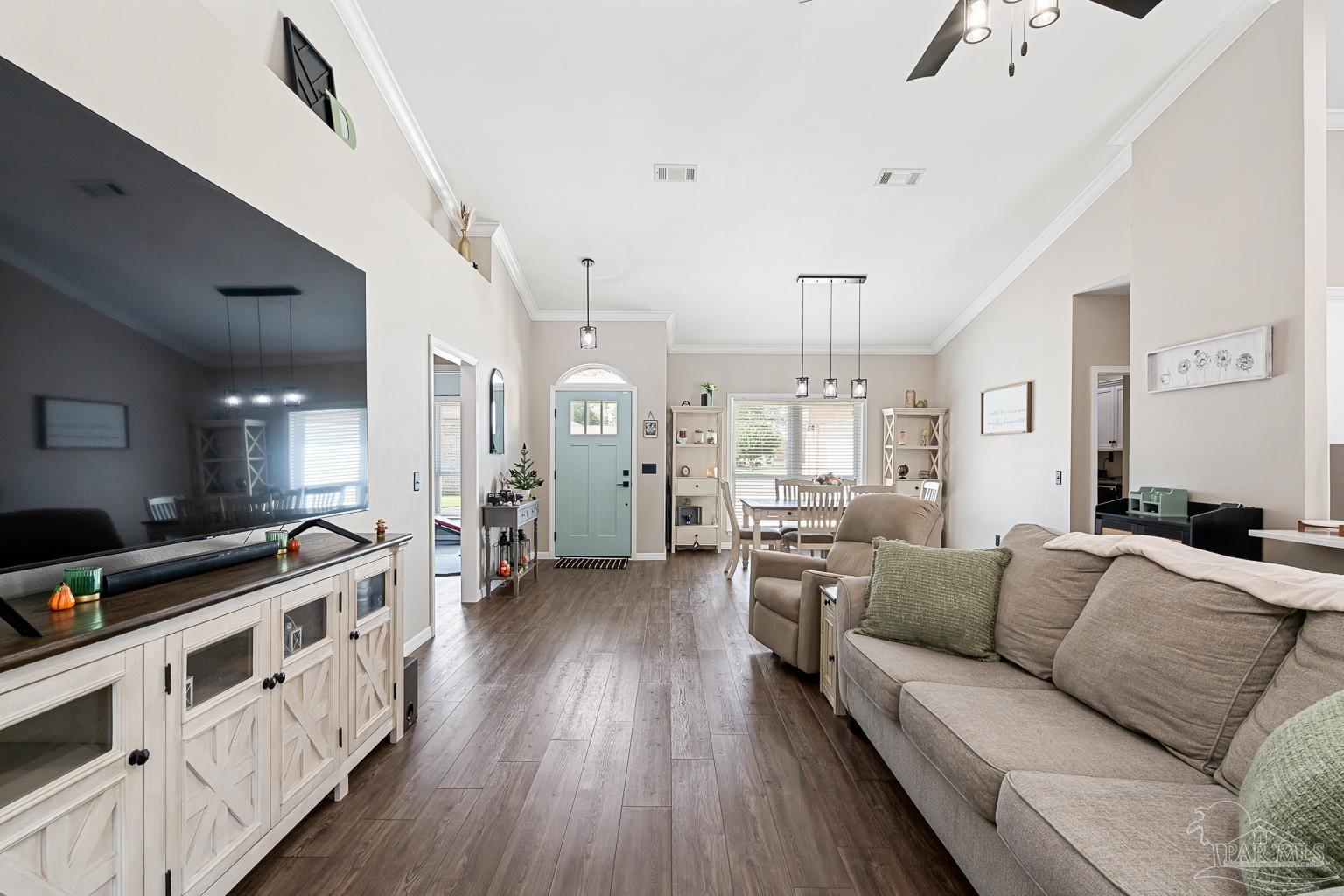 1511 Navaho Ct