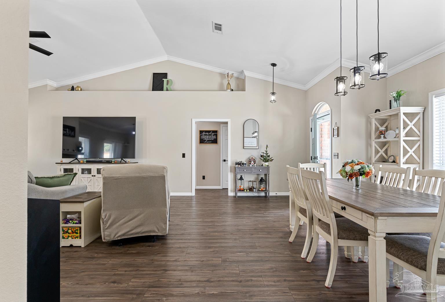 1511 Navaho Ct