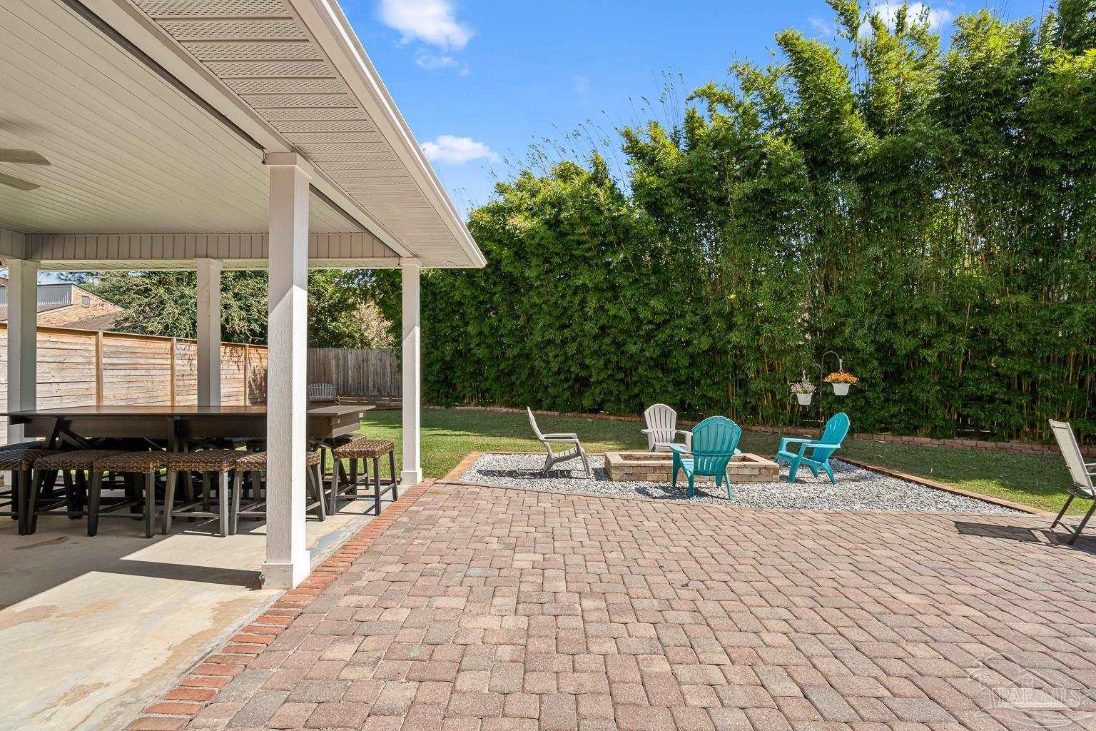 1511 Navaho Ct