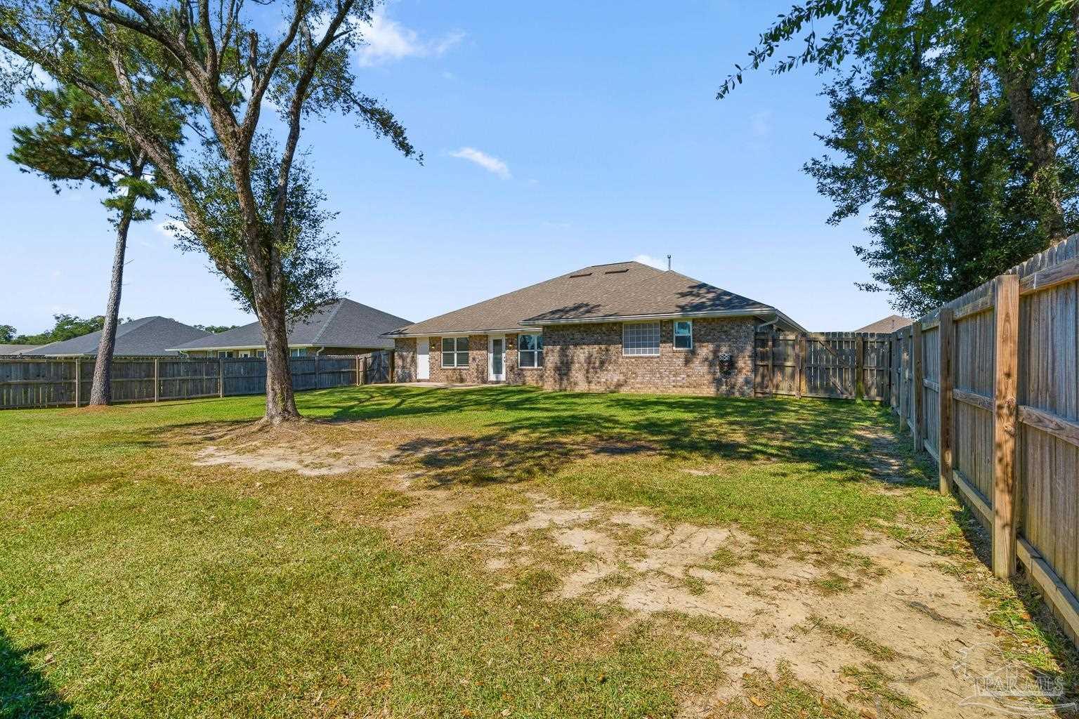 5961 Makenna Dr