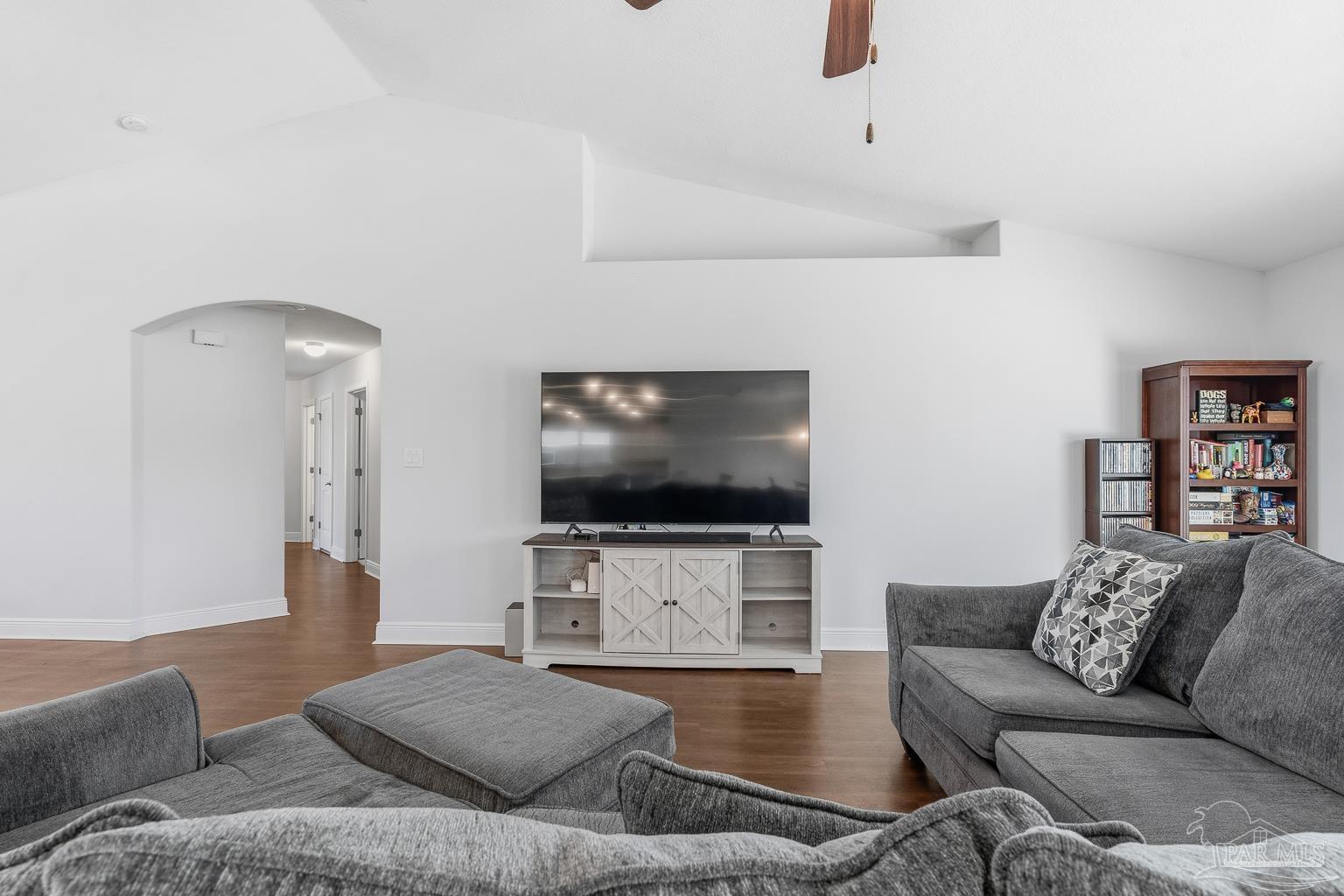 5961 Makenna Dr