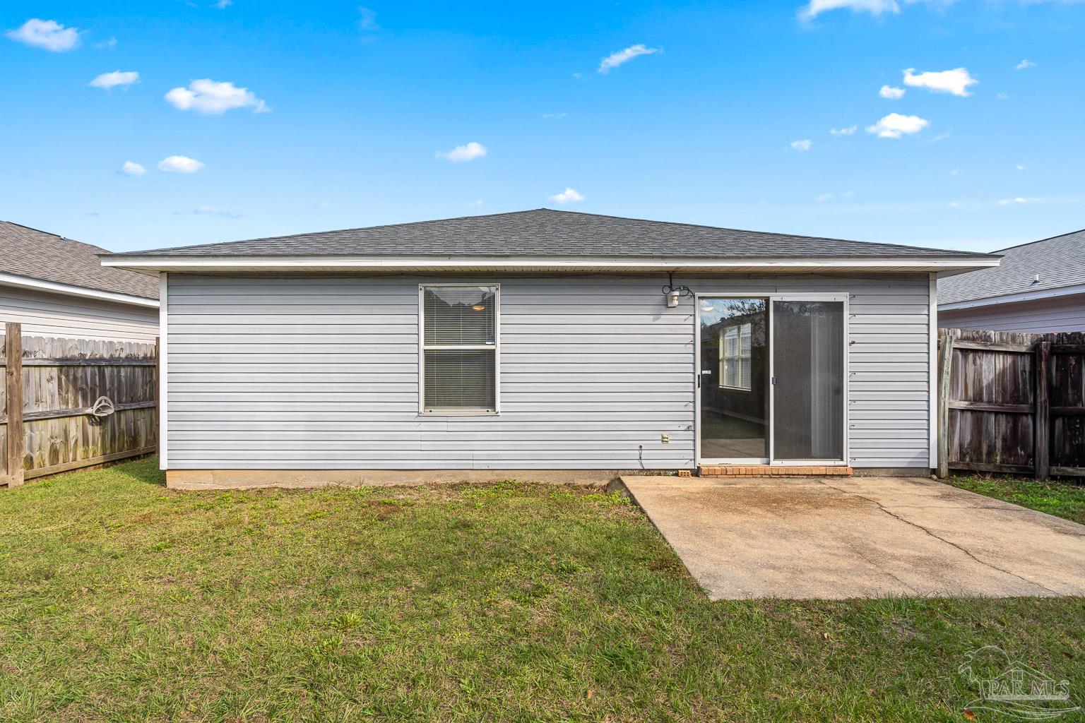 1099 Antigua Cir