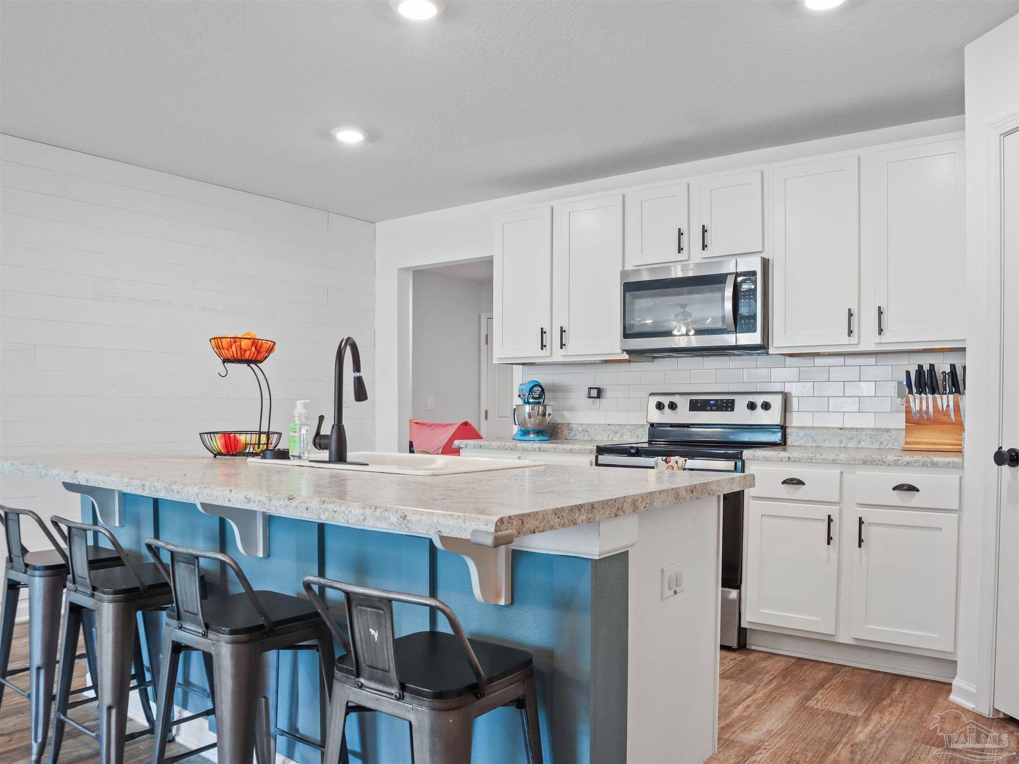 10509 Queens Gate Cir