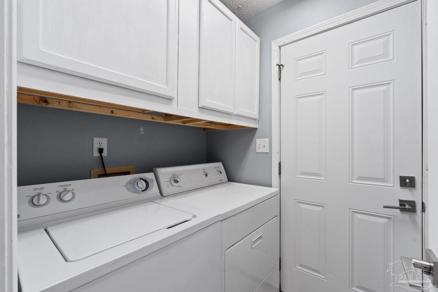 7488 Harvest Village Ct