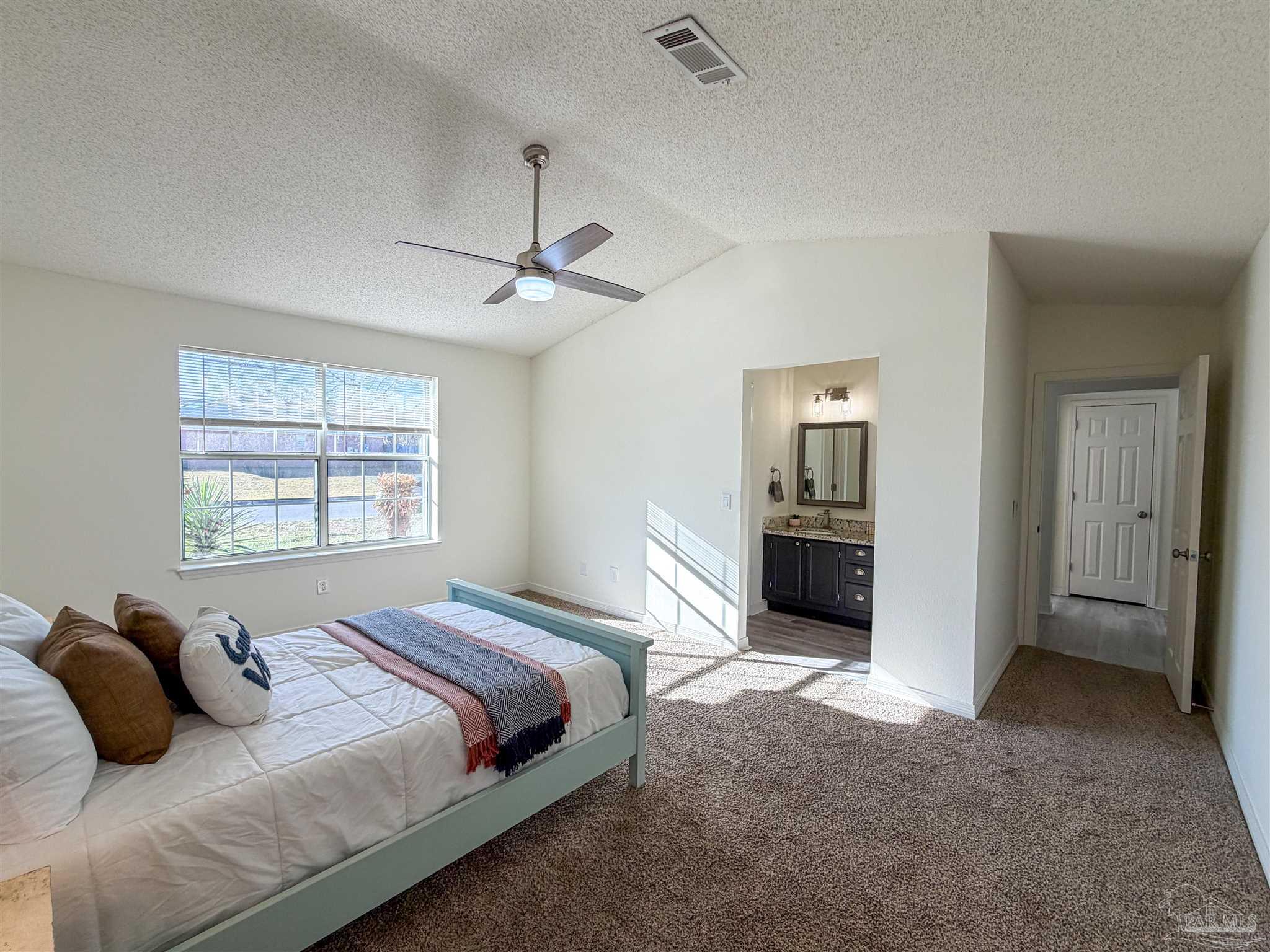 10660 Creek Ridge Dr