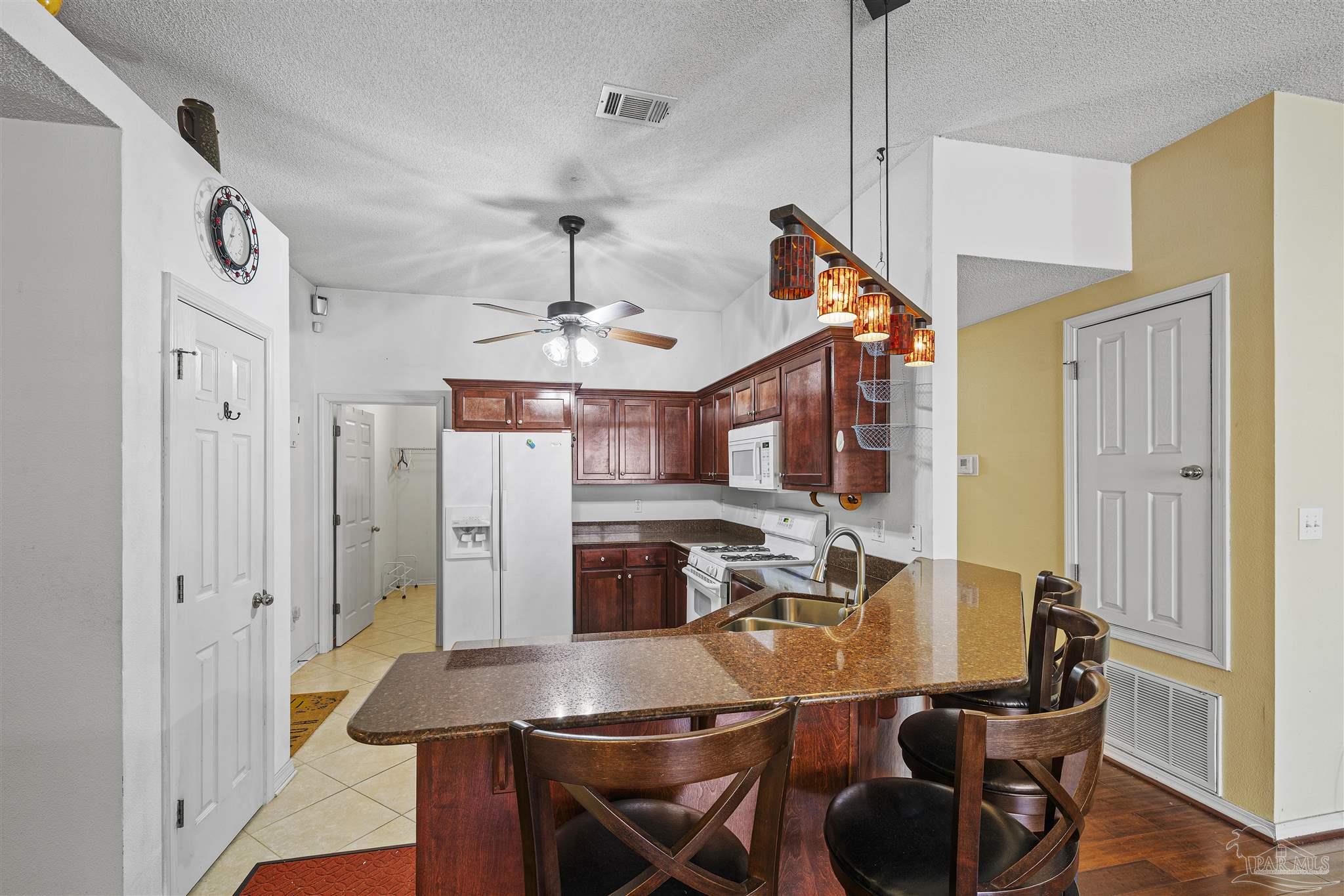785 Ladner Dr