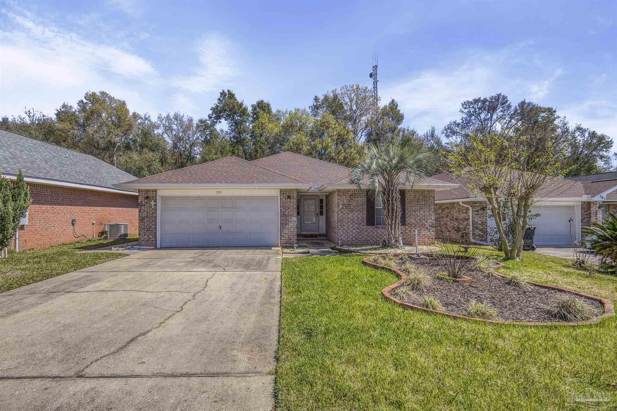785 Ladner Dr
