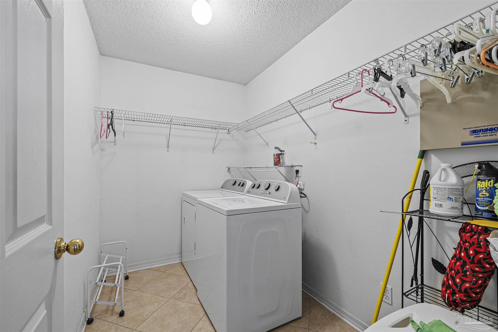 785 Ladner Dr