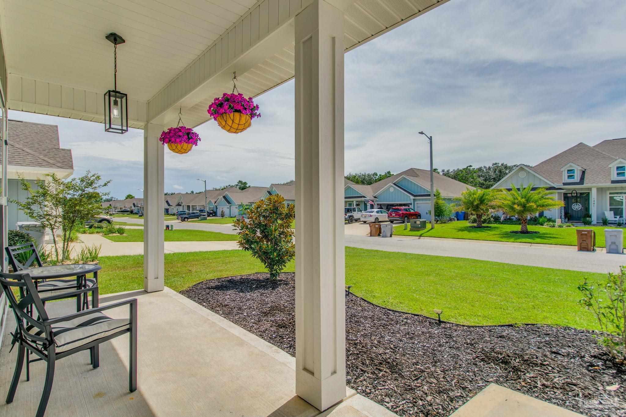 1482 Ballyhoo Dr
