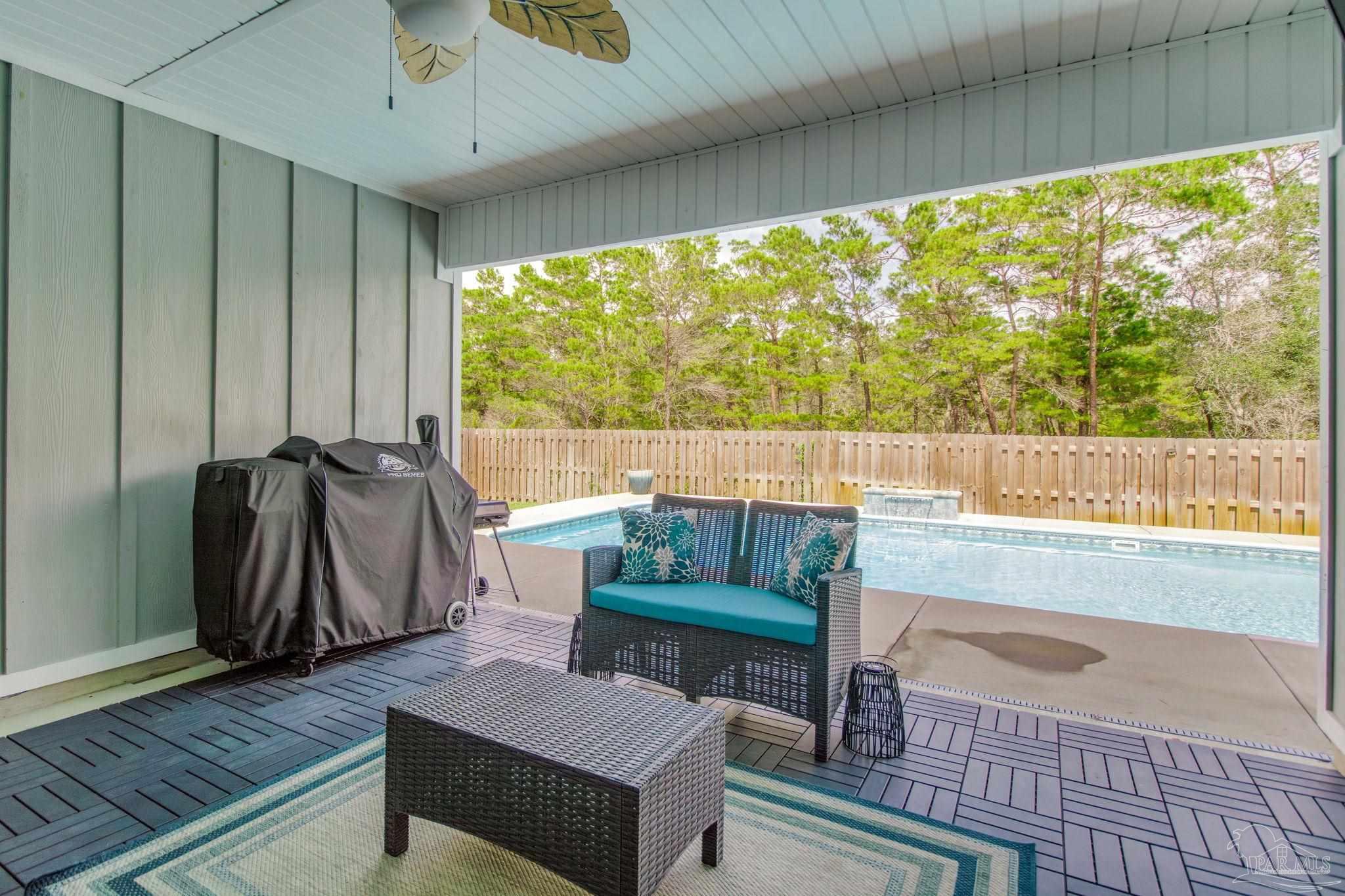 1482 Ballyhoo Dr