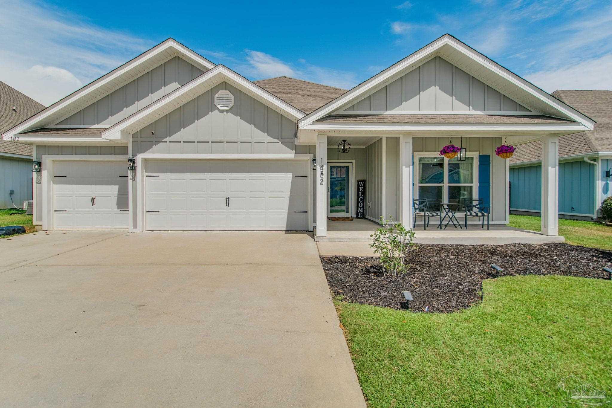 1482 Ballyhoo Dr