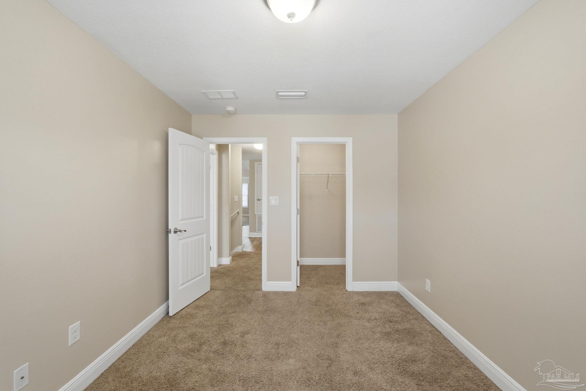 3799 Weatherstone Cir