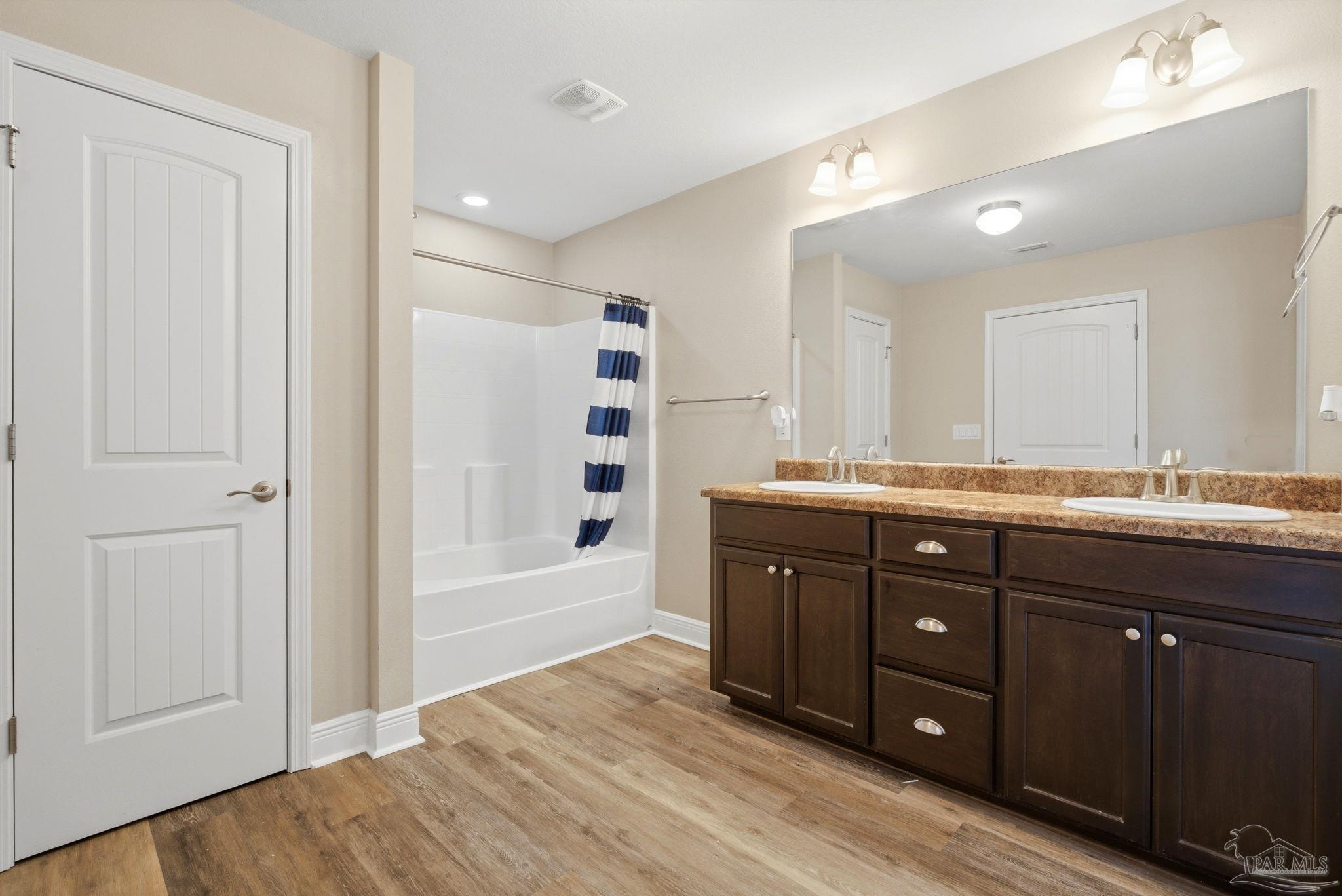 3799 Weatherstone Cir