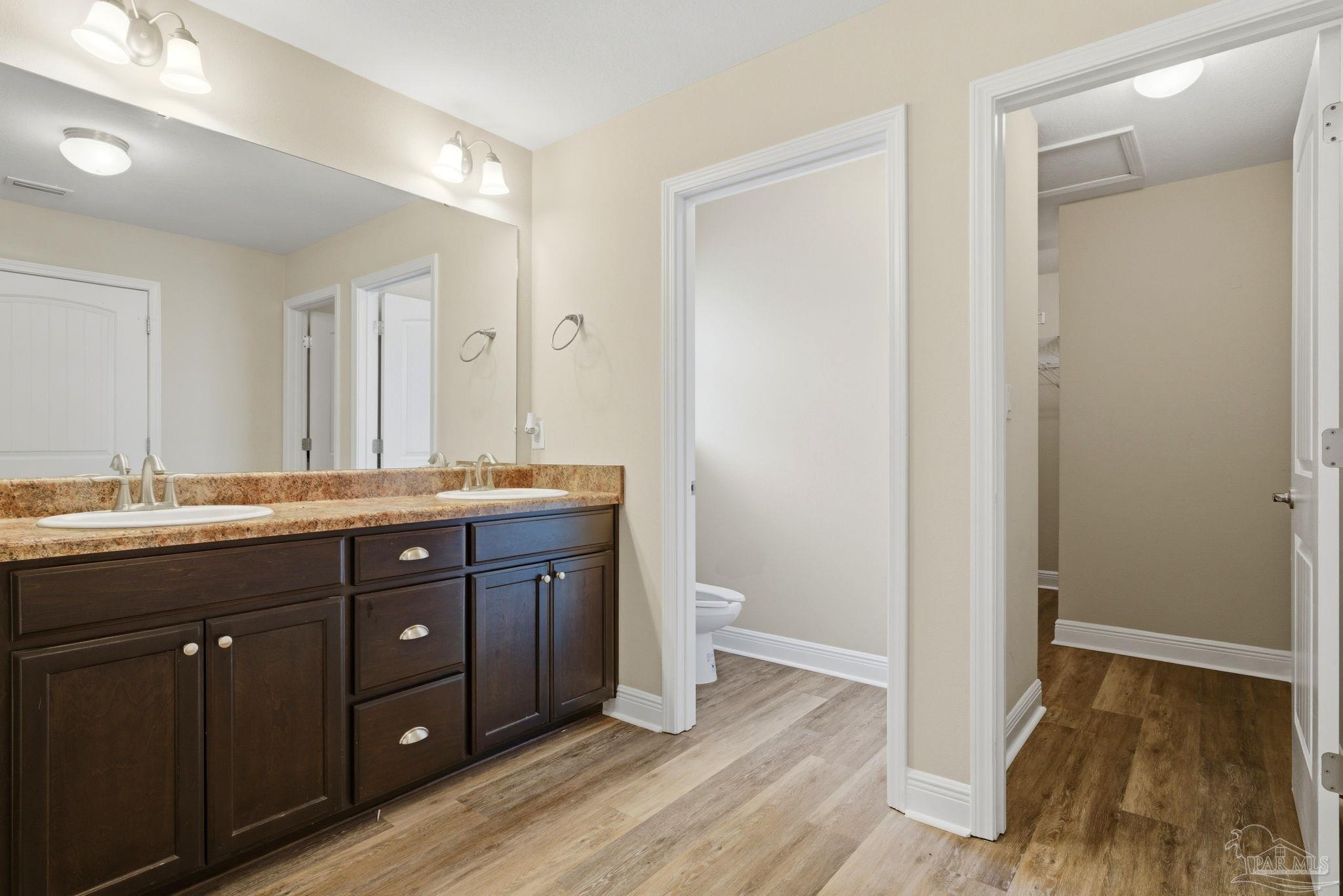 3799 Weatherstone Cir