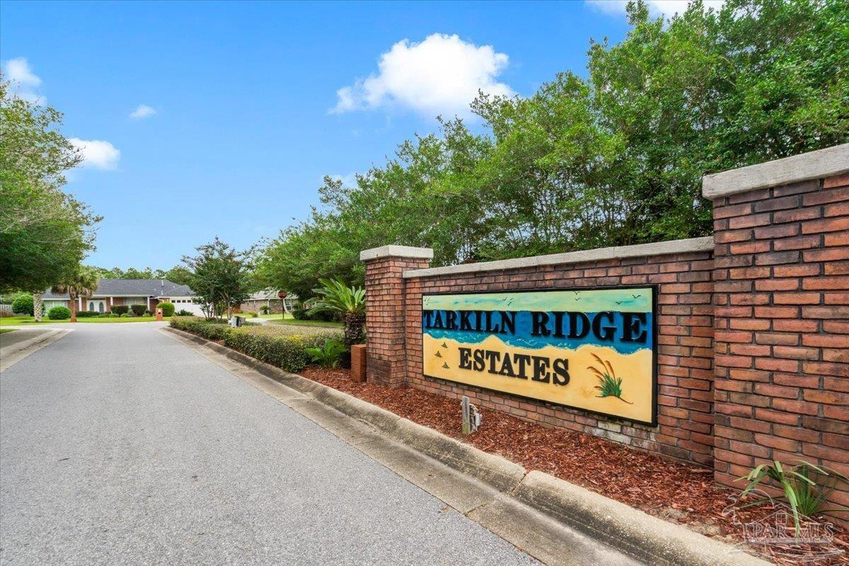 1697 Beachside Dr