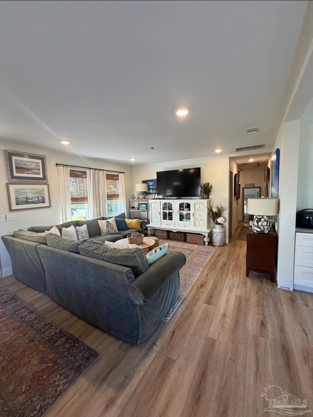 215 Berry Rd