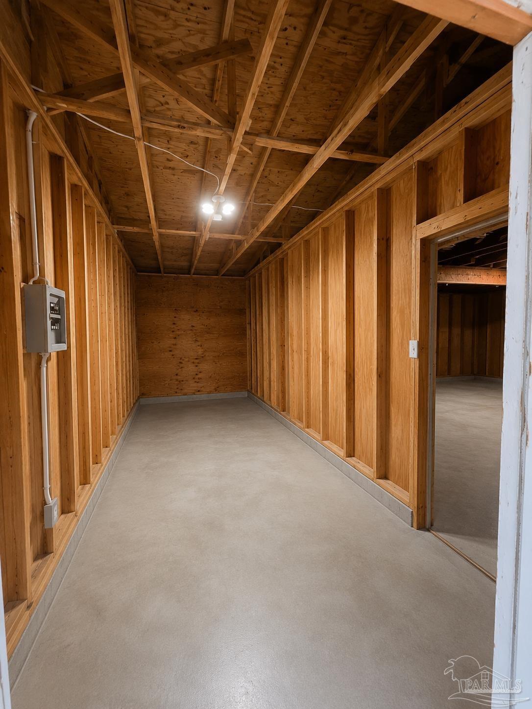 215 Berry Rd