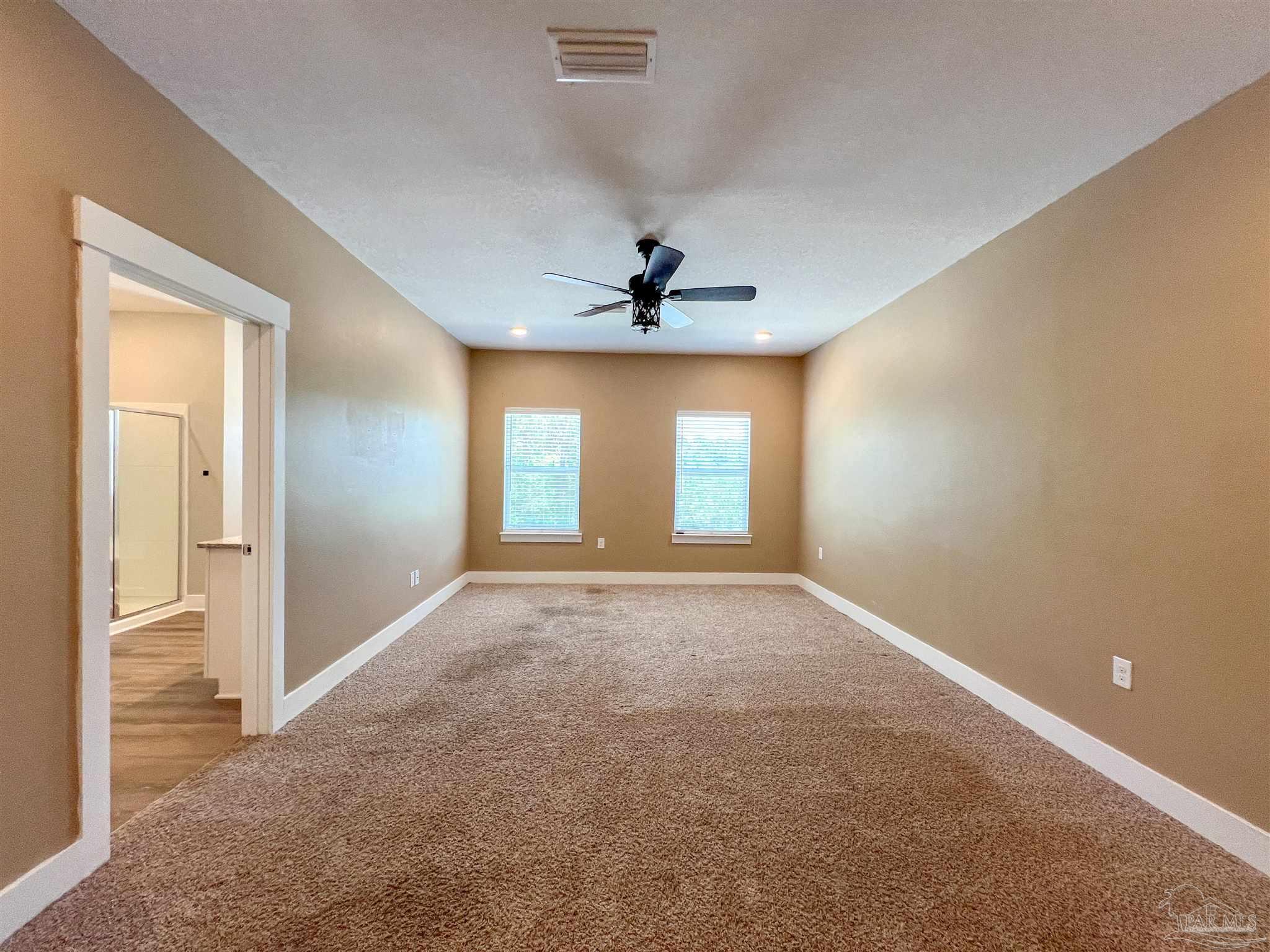 5709 Danbury Blvd