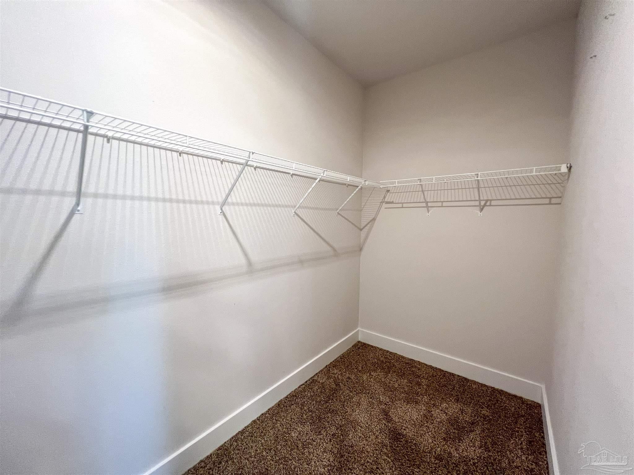 5709 Danbury Blvd