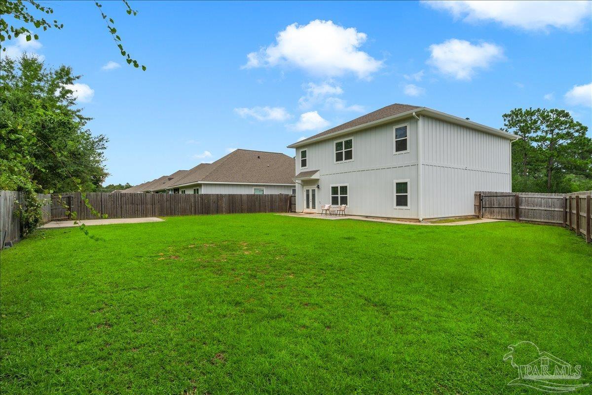 5709 Danbury Blvd