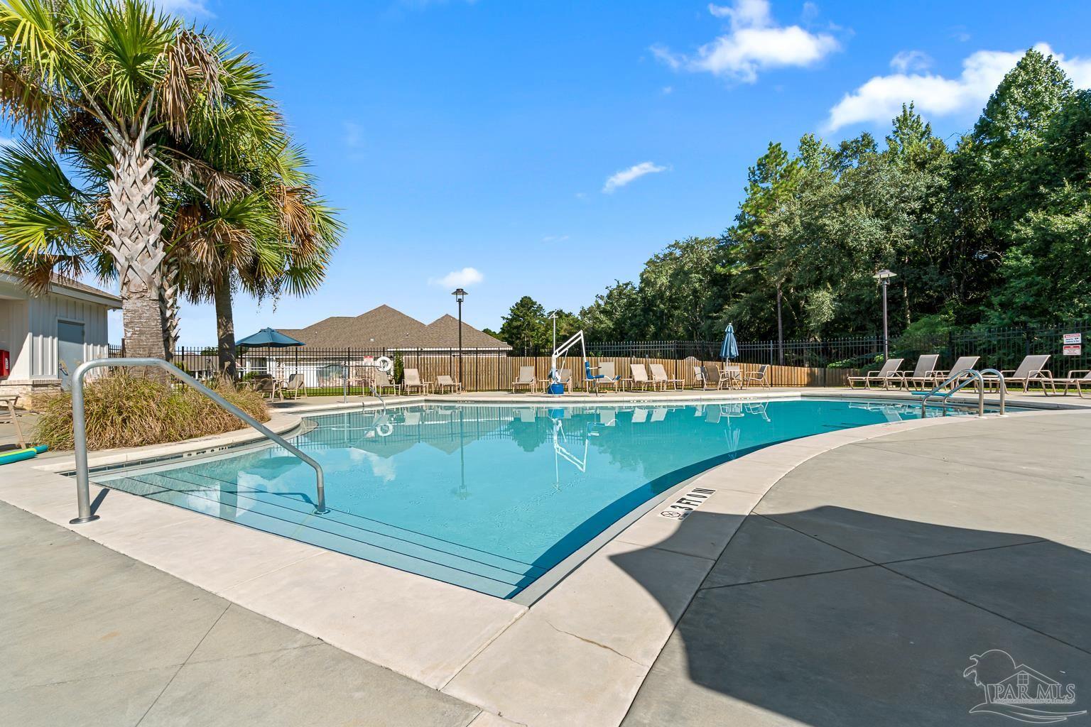 5709 Danbury Blvd