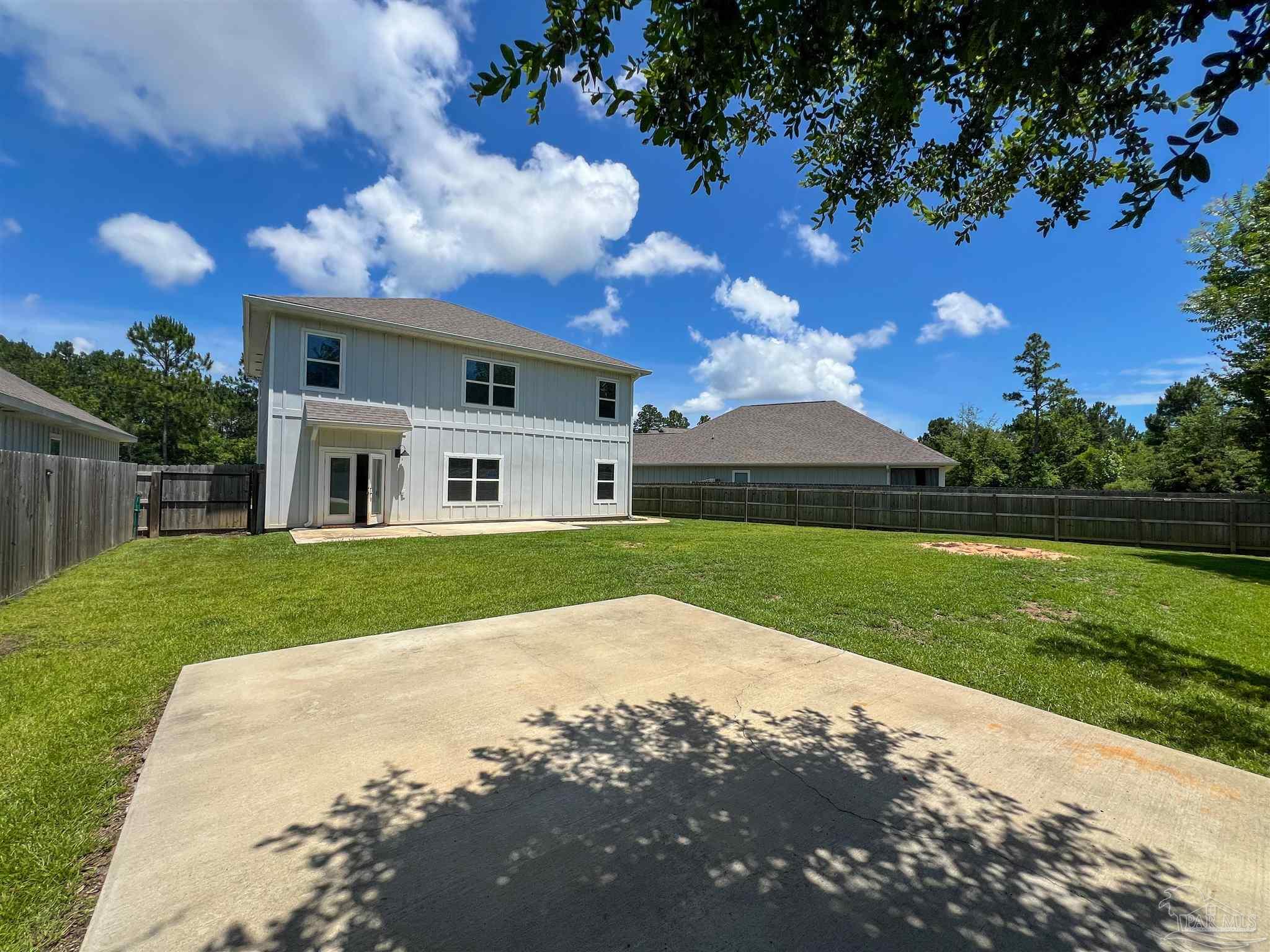 5709 Danbury Blvd