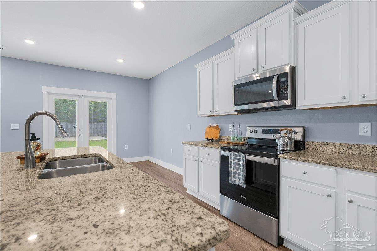 5709 Danbury Blvd