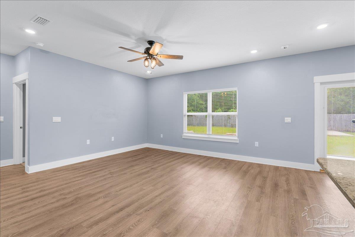 5709 Danbury Blvd