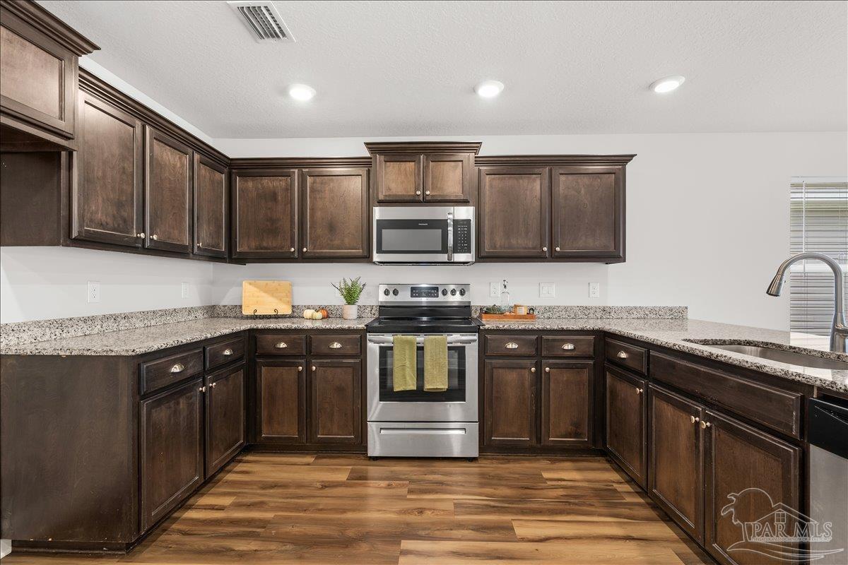 7162 Sonny Dr