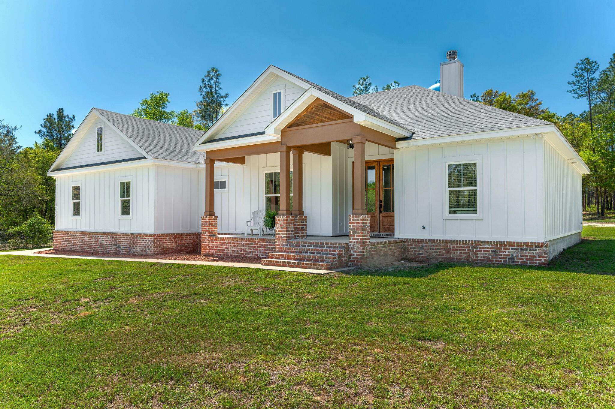5732 Griffith Cemetery Road