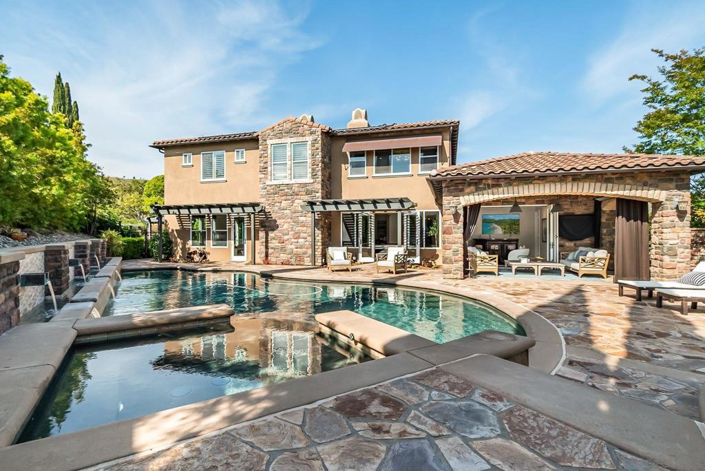 17094 Castello Circle