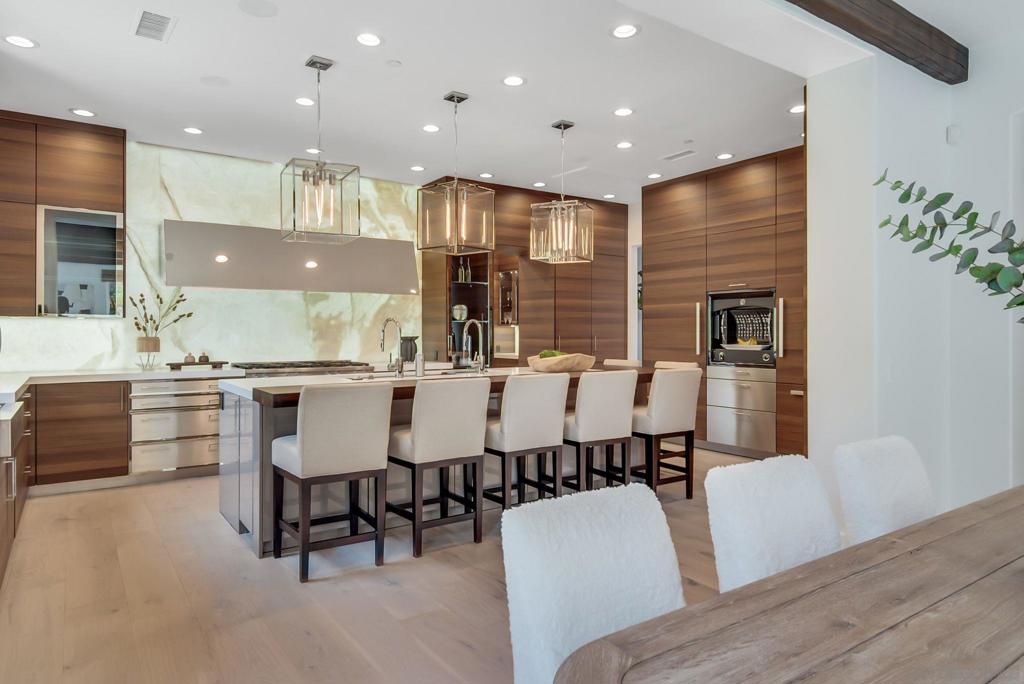 17094 Castello Circle