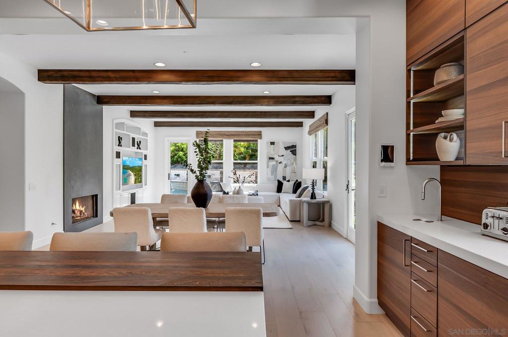 17094 Castello Circle