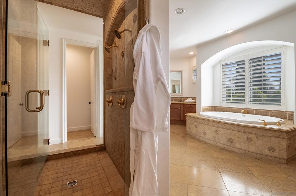 17094 Castello Circle