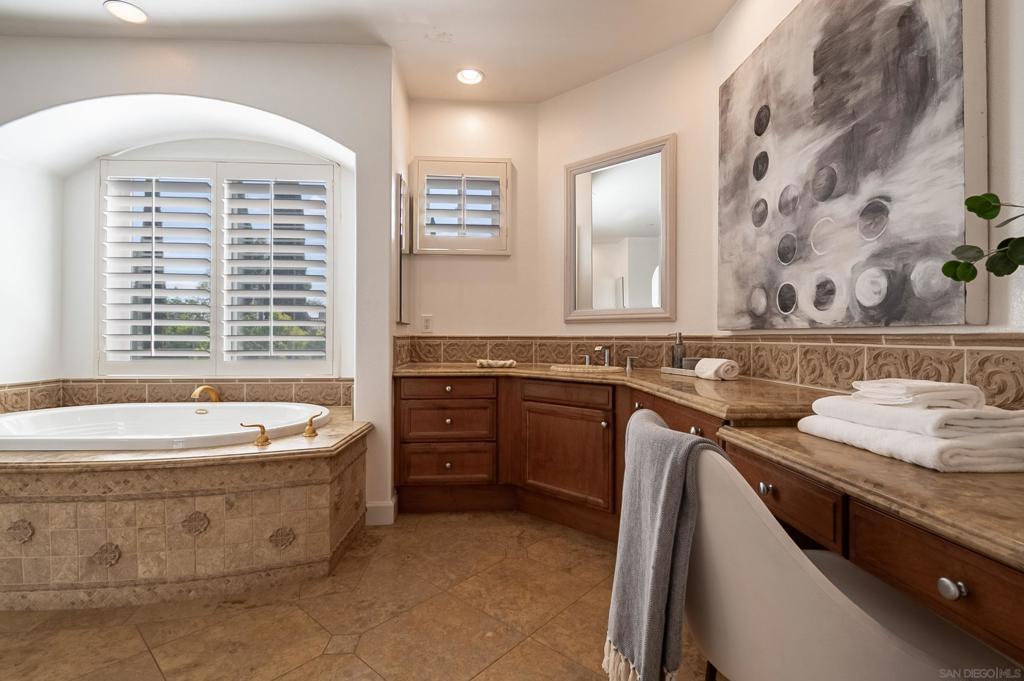 17094 Castello Circle