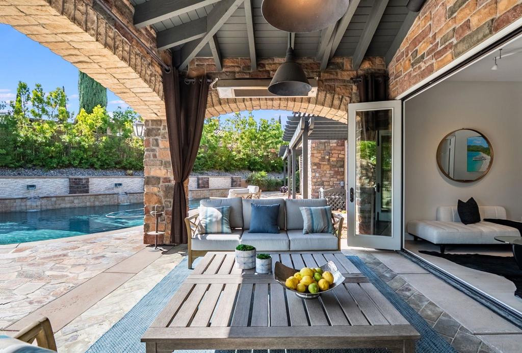 17094 Castello Circle