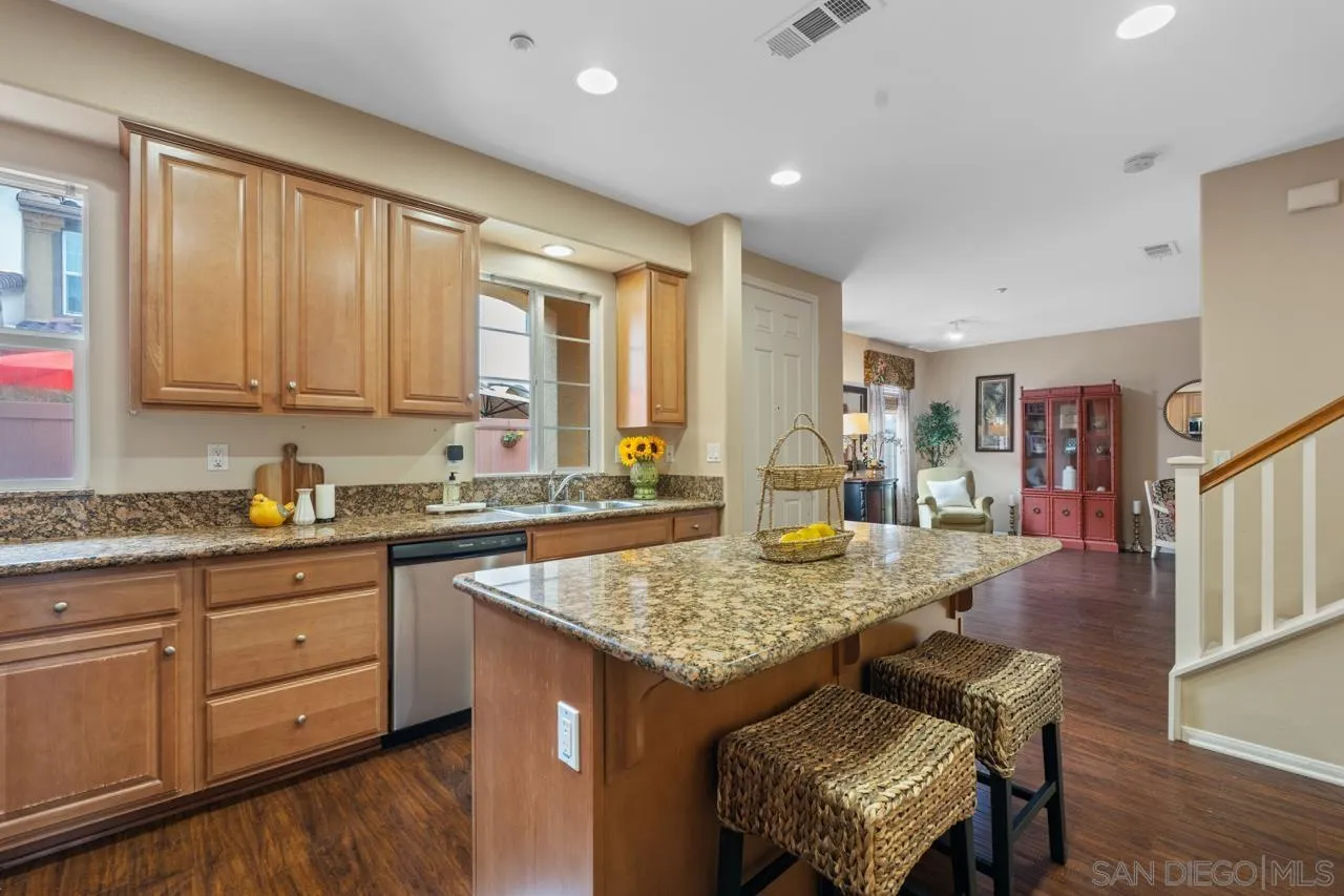 1305 Isabella Way